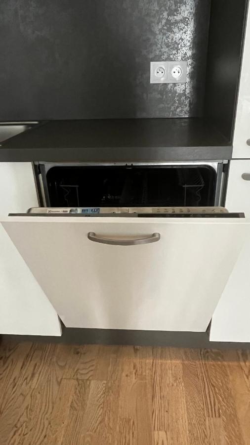 Residence Garden Tower - 8 Min Do Centra, Garaz Praga Zewnętrze zdjęcie