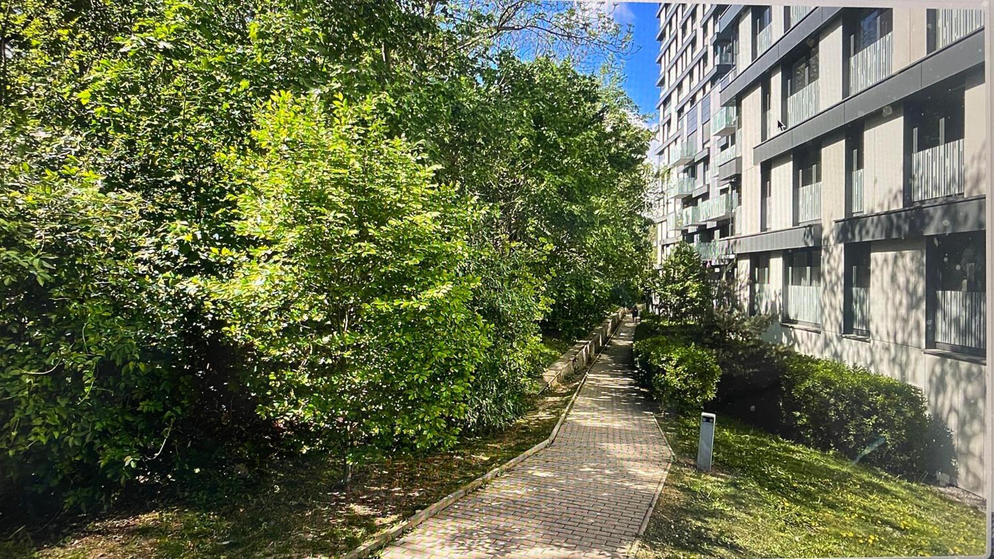 Residence Garden Tower - 8 Min Do Centra, Garaz Praga Zewnętrze zdjęcie